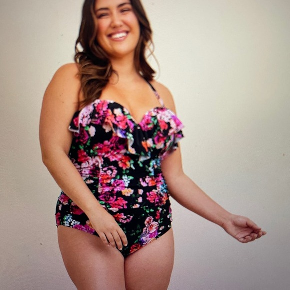 Torrid Other - Torrid Underwire Swim One Piece Floral Print Ruching Ruffle Top